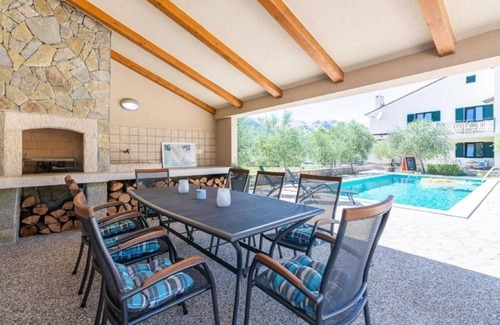 Jurandvor Apartment | Two bedroom apartment with balcony Jurandvor, Krk (A-24113-c)