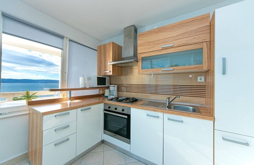 Brela Apartment | Two bedroom apartment with terrace and sea view Brela, Makarska (A-20223-a)
