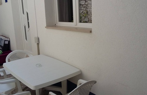 Povlja Apartment | Two bedroom apartment with terrace and sea view Povlja, Brač (A-12362-a)