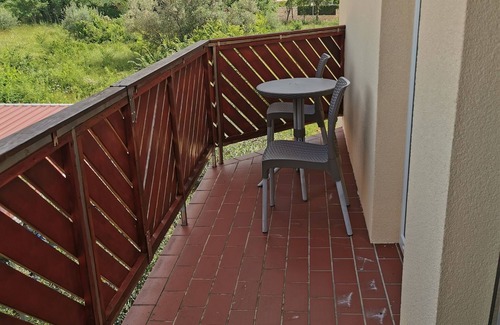 Kastel Apartment | Two bedroom apartment with balcony Kaštel, Central Istria - Središnja Istra (A-21309-a)