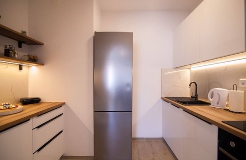 Cove Basina (Jelsa) Apartment | Two bedroom apartment with terrace Bol, Brač (A-23844-a)