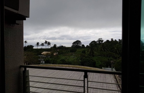 Canlubang Apartment | Two Bedroom Family Suite near Picnic Grove Palace in the Sky