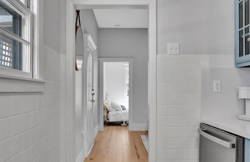 Top of the Hill House | Two-bedroom Hideaway in Downtown Newport!