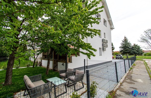 Velika Gorica House | Two bedroom modern apartment near the airport