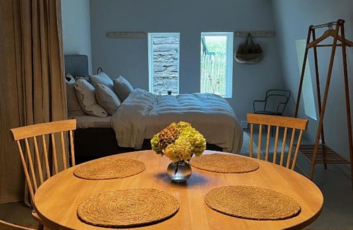 Garsnas Apartment | Two Bedroom, Newly Renovated, Garden Apartment in Gärsnäs, Österlen