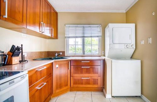 Montego Bay Apartment | Two Bedroom Seafront Suite - Quiet & Relaxing