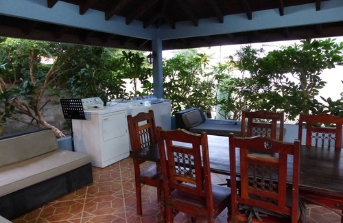 Jongbloed Apartment | Two Bedroom Two Bathroom Apartment fully furnish self catering with free parking