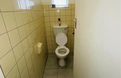 Windhoek House | Two Bedrooms In An Apartment with Wi-Fi in charming Windhoek