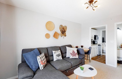 Big White Ski Resort Condo | Two-condo oasis with ski-in/ski-out access, mountain views, hot tub