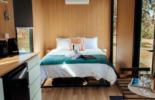 Rainbow Flat House | Two-Ki by Tiny Away