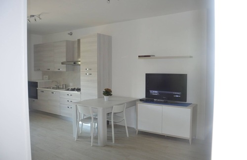 Silvi Marina House | Two-room apartment in a residence by the sea, 30 meters from the beach