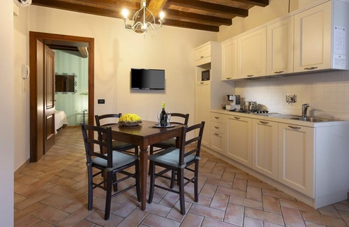 Scandiano Apartment | Two-room apartment Veronica