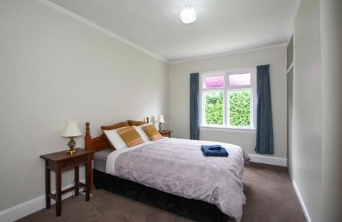 Oamaru House | Tyne and Tides