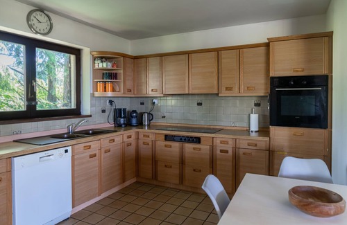 Ovifat House | Typical Ardennes chalet with hot tub