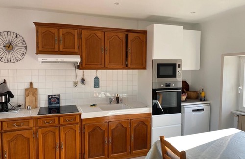 Lampaul-Plouarzel House | Typical Breton house, seaside, large plot, ideal for families