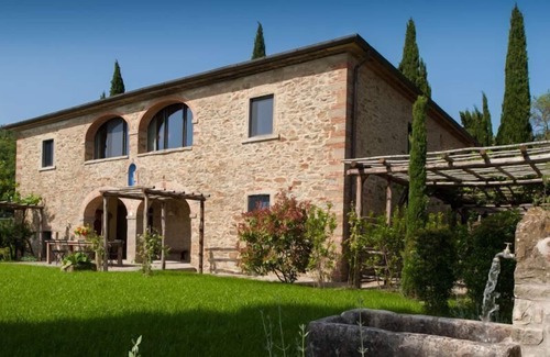 Arezzo Villa | Typical Leopoldine stone villa, set in a hilly and panoramic position. High standard equipment, Wi-F