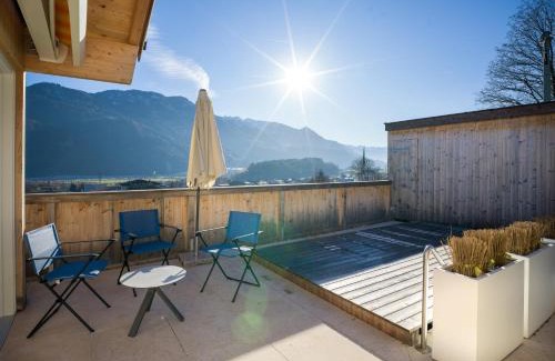 Wiesing Ski Chalet | Tyrolchalet LITTLE LUCK - Chalet with Private Pool by AlpenLuxus