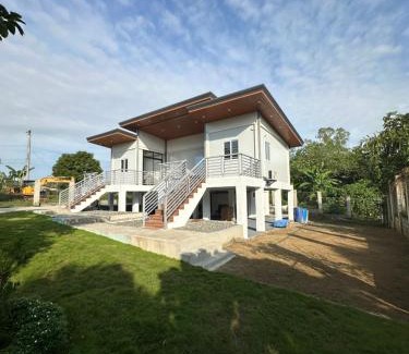 Manaoag House | U Cube Staycation