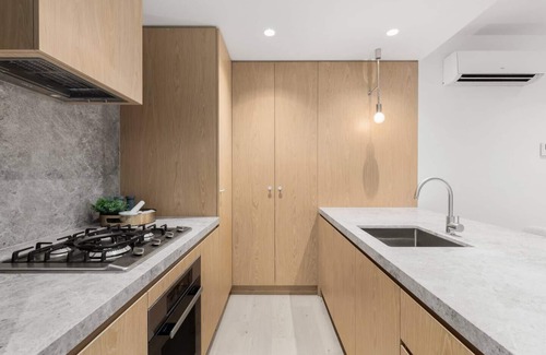 Glen Iris Apartment | Uber Stylish Apartment in Glen Iris