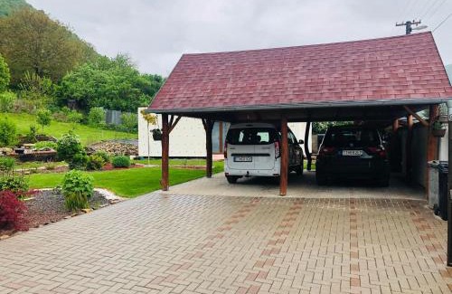 Slavec House | ubytovanie u MITIho