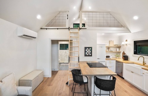 Rockbridge Cottage | Uckor's Cottage at Hocking Hills