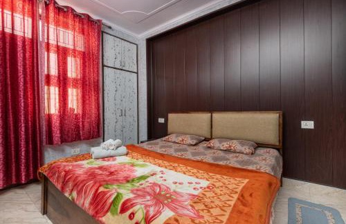 South West Apartment | UGF Cozy Flats Bnb 2 BHK Flat,Near Airport Delhi