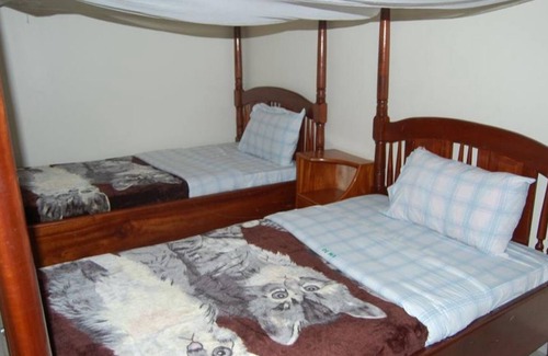 Kasese Hotel | Uhuru 50 Hotel