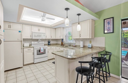Cape Coral House | Ultimate Escape - 3 bedroom/2 bath pool home in SE Cape Coral