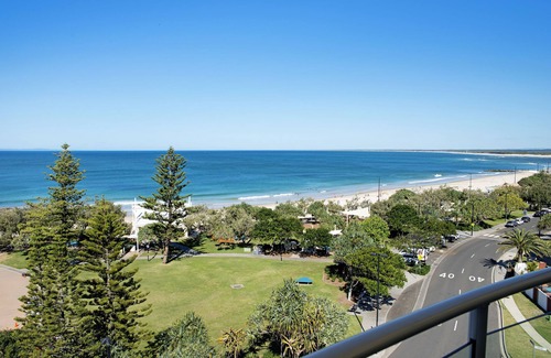 Kings Beach Apartment | ULTIQA Shearwater Resort