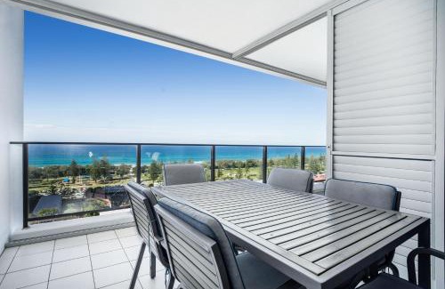 Broadbeach Resort | Ultra Broadbeach