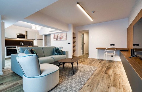 Bucharest Apartment | Ultracentral Unirii premium accomodation apartments for short and long stays.