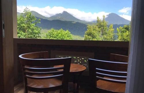 Munduk House | Umah de Madya The Room & Panoramic Rooftop Munduk