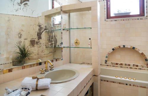 Sasso Caveoso House | Umbra Idris Holiday Home