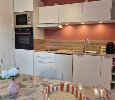 Criquebeuf-en-Caux Apartment | Un été sans fin