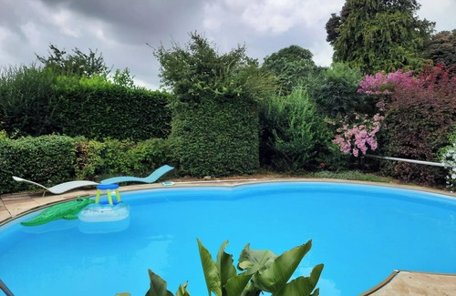 Saint-Maurice-le-Girard House | Un Petit Coin de Paradis à la Campagne
