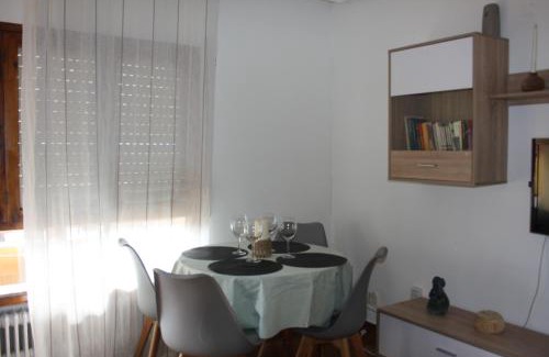Valencia de Don Juan Apartment | Una ciudad por descubrir
