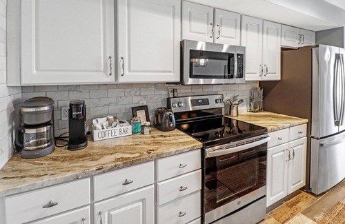 Mexico Beach Condo | Unbeatable ocean view from enormous balcony!HUGE 2/2 with 5- star reviews!