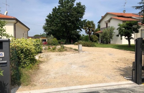Castel Bolognese Apartment | Under The Moon: House in the Countryside Family Apartment with Balcony and Garden