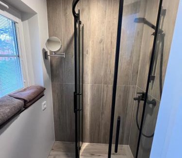 Nida Apartment | Une-min