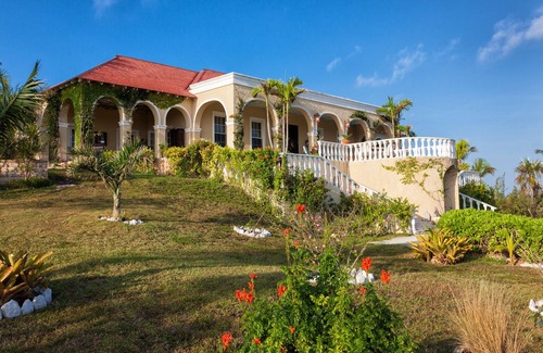 Governor's Harbour House | Unicorn Cay - Oceanfront Luxury Banks Rd. Pool , Generator, Cistern, Starlink