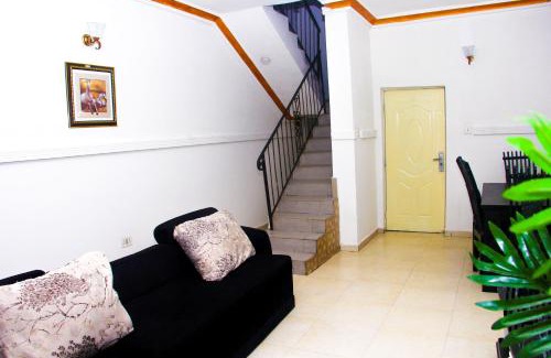 Port Harcourt Apartment | Unique 1BEDROOM Shortlet Stadium Rd with 24hrs light-FREE WIFI -N58,000
