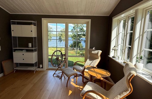 Rydaholm House | Unique accommodation in tranquility with stunning lake views!