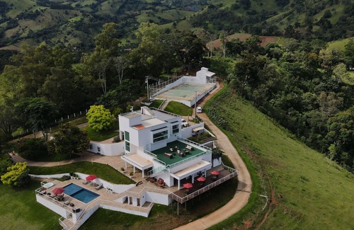 Corrego do Bom Jesus Hotel | Unique Alta Vista Pousada Boutique