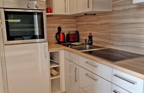 Steinwarder Apartment | Unique apartment - freshly renovated - on the 3rd floor.