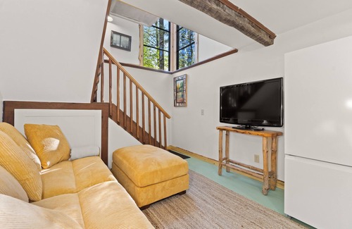 Warrensburg Cabin | Unique Cabin - 9 miles to Lake George Village