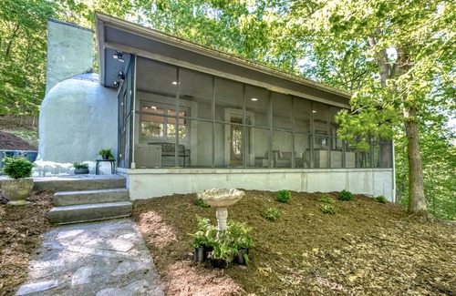 Radford Cabin | Unique Cabin - near VT, Radford U, Pete Dye Golf Course, New River, Claytor Lake