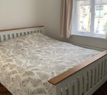 Broadstone Apartment | Unique & Central 3BD - Dublin City