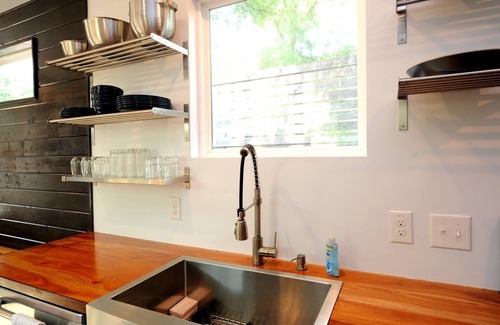 Chestnut House | Unique Eastside Container Home - Near UT, Train & Downtown