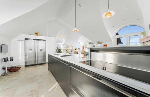 Sondervig Cottage | Unique holiday home for 10 people with a large outdoor wellness area - 1030
