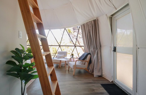 Wimberley Cabin | Unique, Luxurious XL Geodome at The Cedars Ranch
